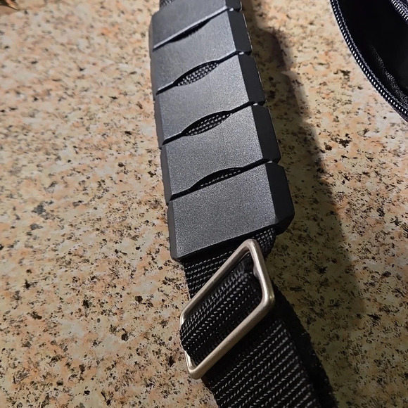 American Tourister Travel Bag / Carry-on Black Canvas includes Toiletry Bag - Picture 10 of 13